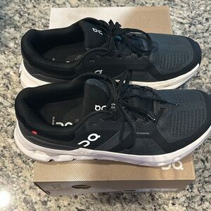 On Running Cloudrunner 2 Women